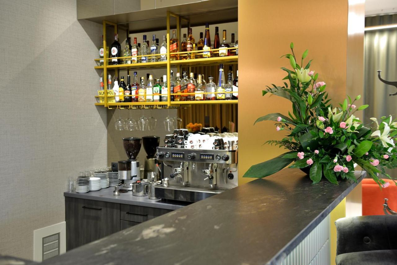 Quest Hotel - Dawniej Hotel Planeta 브르제스코 외부 사진