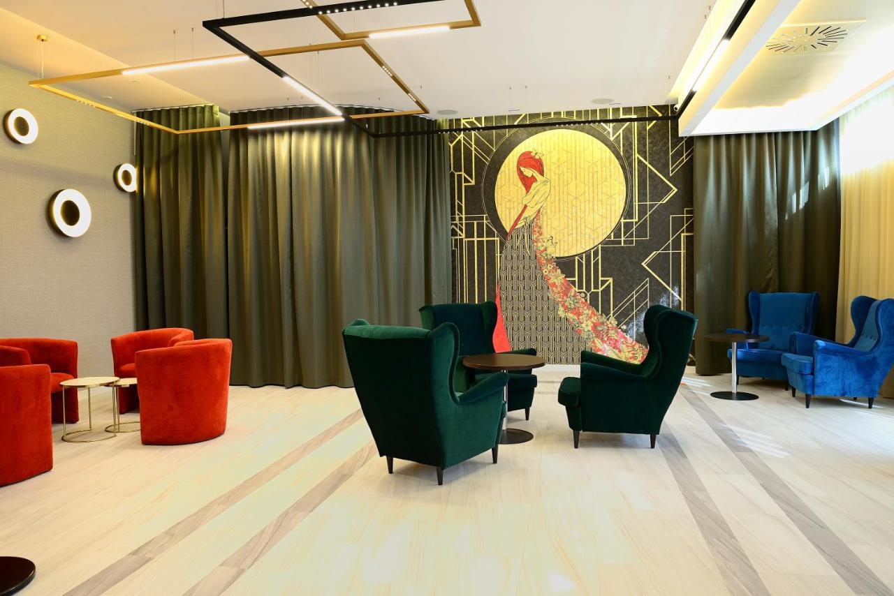 Quest Hotel - Dawniej Hotel Planeta 브르제스코 외부 사진